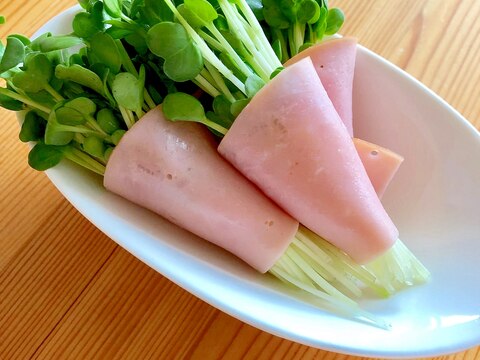 クリームチーズで☆カイワレの花束